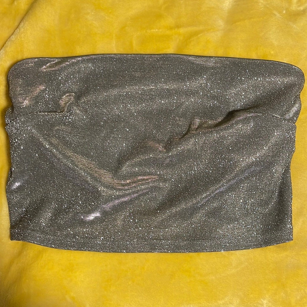 Last Chance Item! Shimmery tube top w/ built in bra. Size M like new!